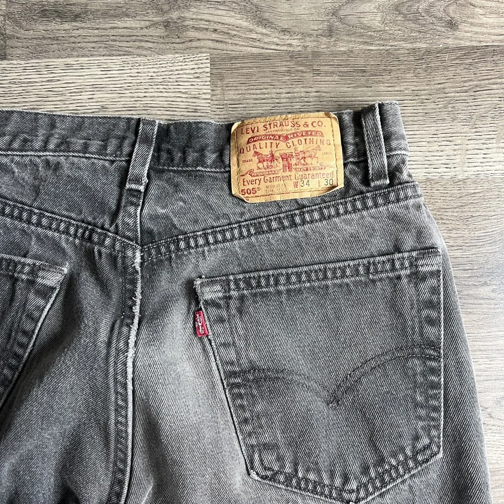 VTG Levis 505 Jeans Fits 32x28.5 Regular Fit Black Denim Faded Grunge Distressed